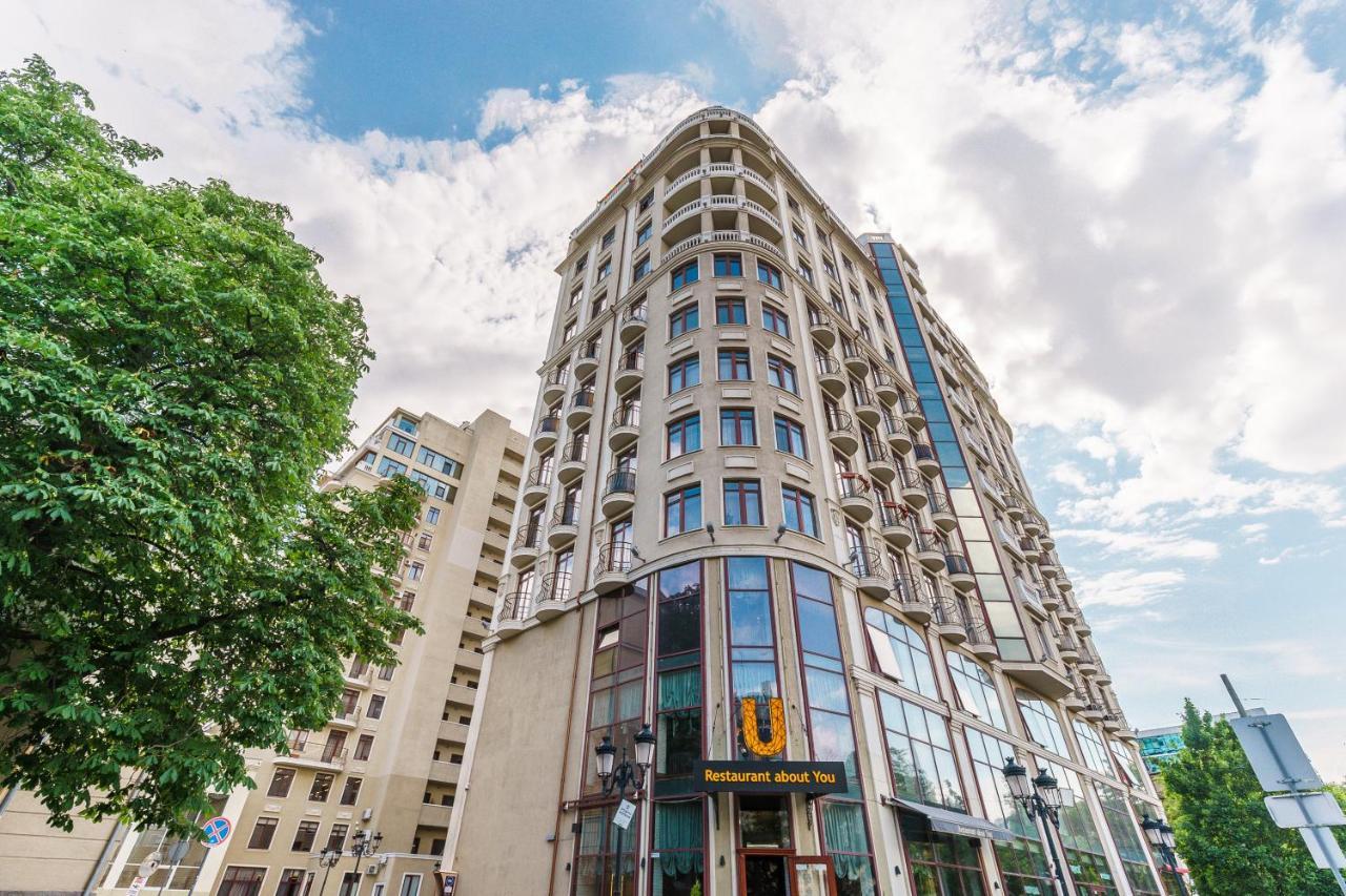 Greek Street Deluxe Apartment โอเดสซา ภายนอก รูปภาพ